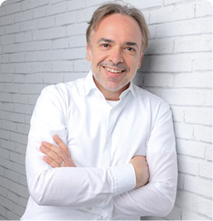 dr. dirk loeffert