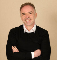 Dr. Dirk Loeffert